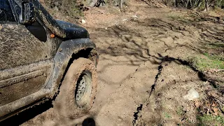 kj off road in mud