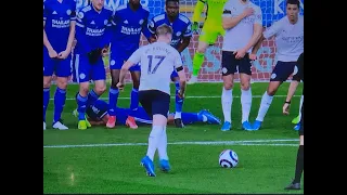 Kevin De Bruyne  composure in front of goal