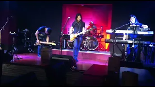 Red Hot Chili Peppers: Give It Away by MTG - Not in Pattaya