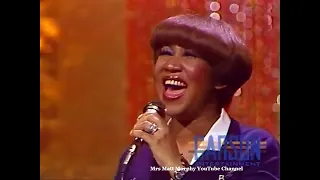 Aretha Franklin -  What a Fool Believes LIVE 1981