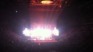 Paul McCartney something live from Montreal