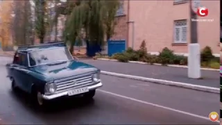 Погоня автомобилей из сериала Коли ми вдома (2017)