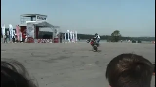 Каскадёры на мотоциклах байк шоу/Лучшие Трюки Прорайдеров/Top Riders Best Stunts