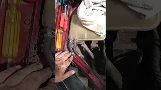 2007 Ford Focus top radiator support removal