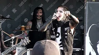 Motionless In White - Immaculate Misconception (HD) Live at Warped Tour 2011 (Darien Lake) 7/12/11