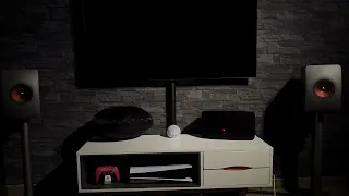 Bowers & Wilkins Formation Wedge Vs Sonos Five (Enter Sandman - Metallica).