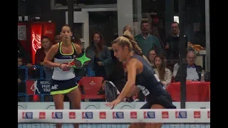 Vamos Pádel. Teresa Navarro y Victoria Iglesias contra Lucía Martínez y Carla Mesa