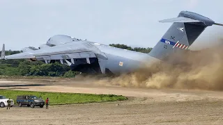 Gigantic US C-17 Performs Extreme Short Landing on Dusty Desert Runway