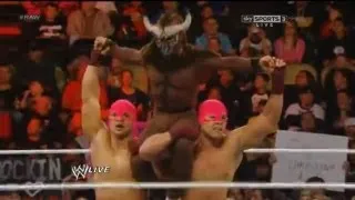 Los Matadores w/ Torito vs. 3MB | | RAW | HQ