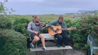 Between Islands: Shetland Tunes Maggie Adamson & Arthur Nicholson