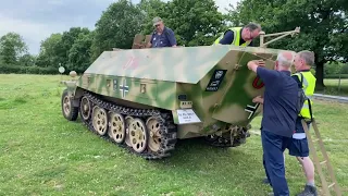 Sd.Kfz.251 Ausf.D Driven in Open Field