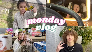 Monday VLOG - Best Buy, Ulta, Costco, Cleaning, + family time!