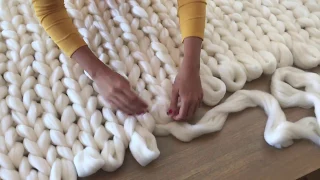 DIY : How to hand knit an extra chunky merino blanket with ComfyWool