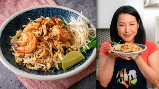 How to Make Authentic Pad Thai in 5 Mins! + Pad Thai Sauce Recipe