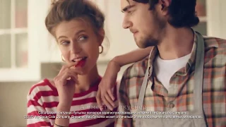 Реклама Coca-Cola " Вместе с Coca-Cola вкуснее "