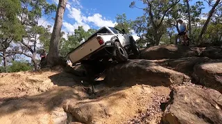 Toolbox hill More 4wd ACTION Toyota Vs Nissan Hilux  Vs Patrol 40inch Maxxis trepadors ARB airlocker