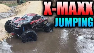 TRAXXAS X-MAXX Doing jumps