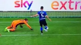 Gagliardini sbaglia il Gol con la porta vuota