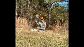 Dad's First Recurve Bow Kill. / Deer Hunting In Alabama.