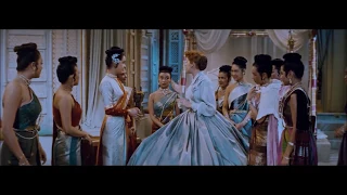 The King and I (1956) - Anna's arrival dress
