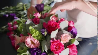 Быстрая доставка цветов по Киеву и всему миру