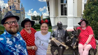 Disney’s Magic Kingdom 2021 | My Family’s Last Day In Disney World | Dinner At The Crystal Palace