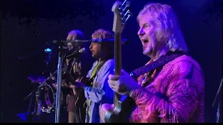 Yes We Have Heaven, South Side Of The Sky Live at Montreux