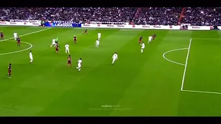 Messi :The art of passing