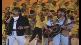 Chitãozinho & Xororó - No Rancho Fundo / Domingão do Faustão 1989