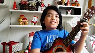 A very talented 10-year old kid. Ukulele Cover. With a smile. True Colors.