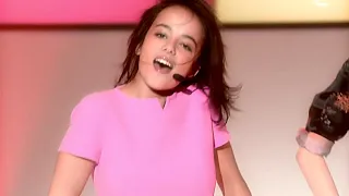Alizée - J'ai Pas Vingt Ans (6.18.2003)(TOTP 1080p)