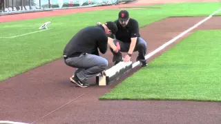 The Old School Way The SF Giants Chalk Their Infield