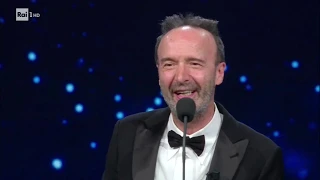 La standing ovation per Roberto Benigni - David Di Donatello 2019