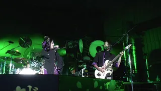 和楽器バンド Wagakki Band : 脳漿炸裂ガール(Nosho sakuretsu garu) 1st JAPAN Tour 2015 (sub CC)