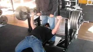 425 x 1 Bench Press