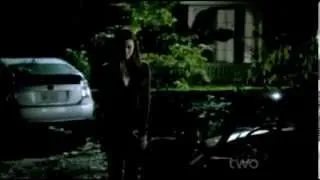 TVD 3x12 (The Ties That Bind) Elena tells Stefan she kissed Damon