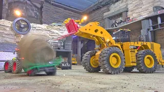 Loading Failed! Caterpillar 993K load a 30 kg STONE!  Unique rc at scale 1/14