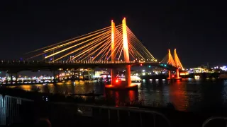 Tilikum Crossing Bridge Laser Light Show Portland, OR.