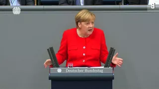 Merkel zieht Bilanz im Bundestag: "Freuen Sie sich doch mit mir!" | DER SPIEGEL