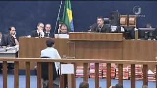 📺 JJ2 - Termina o interrogatório da arquiteta Adriana Villela no Tribunal do Júri de Brasília