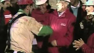 Miner brings back souvenir rocks for Chilean leader