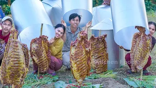Roasted Pig  Skeleton With Zinc Using Straw Fire Burning in My Country - Survival Cooking Pig Rib