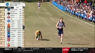 Oregon's Cooper Teare crawls to finish in 2021 men's cross country championship