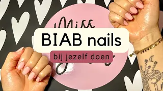 HOW TO: BIAB NAGELS  BIJ JEZELF DOEN  - STACEYSHARES