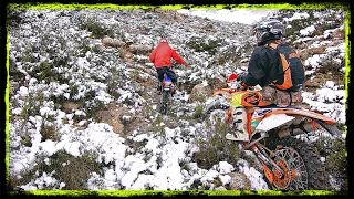 ENDURO CON LOS AMIGOS EN LA NIEVE cap 64