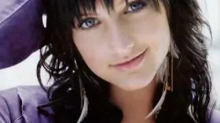 Ashlee Simpson - Pieces Of Me (With Slideshow)