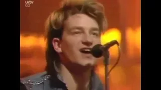 U2 - New Years Day (1983) Top Of The Pops