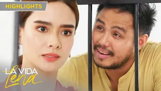 Lena is surprised by Brian's revelation | La Vida Lena