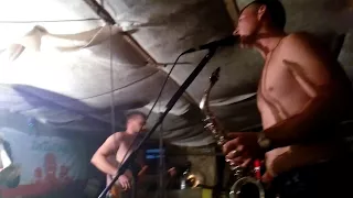 Familia Perkalaba   Штирит в штири underground live act on FP backstage p 2