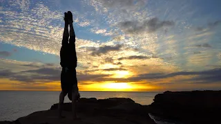 Here's Why Handstands Are Causing You Injuries 4K